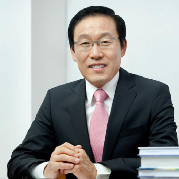 Dr. Kinam Kim